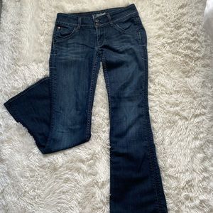 Low rise flare jeans!